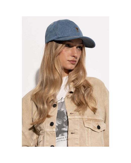 Caps di AMI in Blue