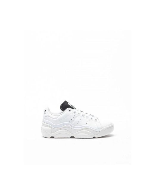 Adidas Originals White Stylische sneakers für den alltag