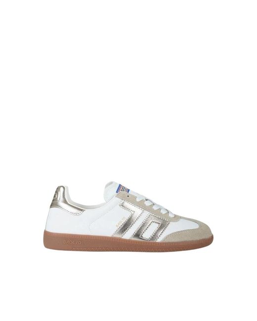 Sneakers di Back70 in White