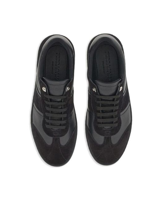 Ferragamo Schwarze logo-debossed sneakers in Black für Herren