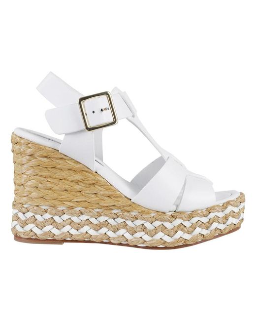 Paloma Barceló Metallic Weiße Geflochtene Sandale Mit Raffia Keilabsatz