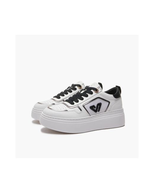 Sneakers di Emanuélle Vee in White
