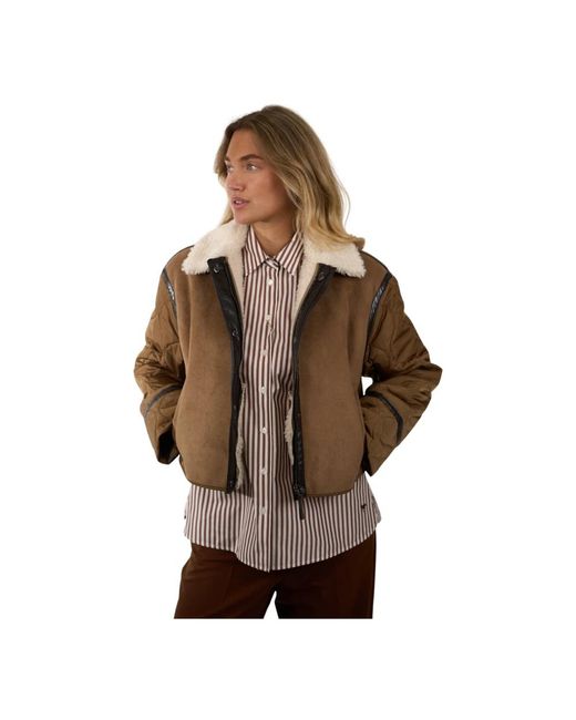 Max Mara Korte Gewatteerde Jas in het Brown