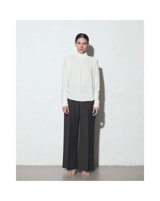 Envelope Overhemden ,Stijlvolle Blouse Met Gerimpelde Manchetten in het White