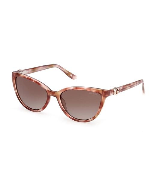 Sunglasses di Guess in Brown