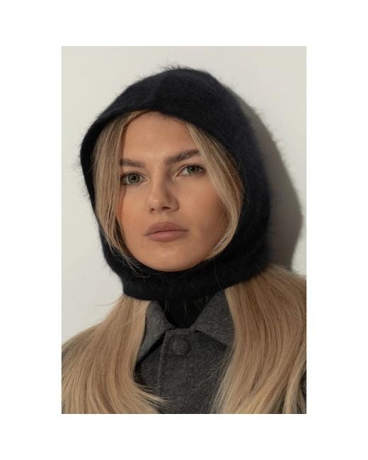 Hats Lisa Yang de color Black