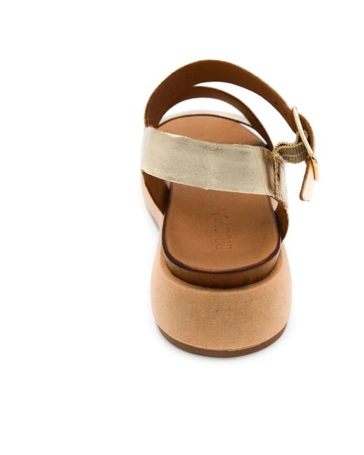 Inuovo Brown Flat Sandals