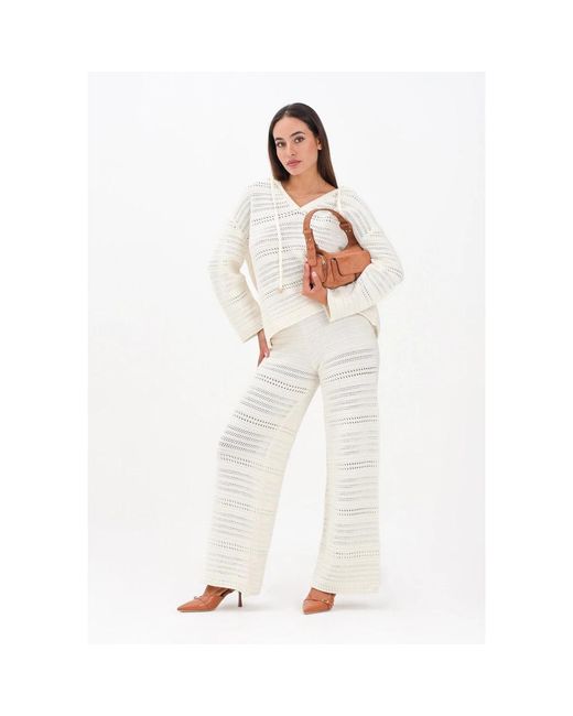 Akep White Wide Trousers