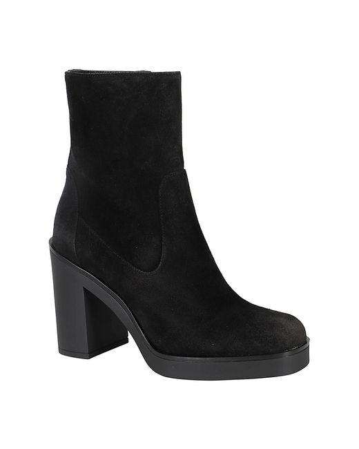 Heeled Boots Stuart Weitzman en coloris Black