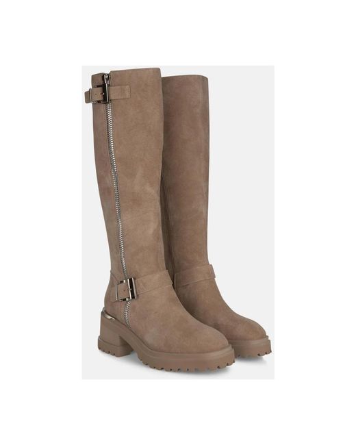 Alma En Pena. Brown High Boots