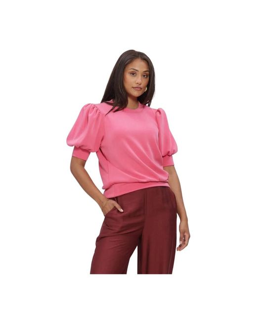 Minus Mslevina T-Shirt in het Red