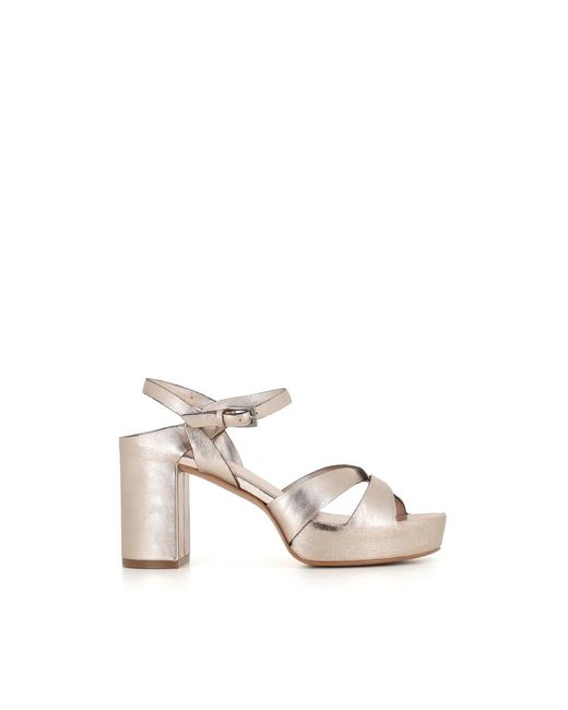 High Heel Sandals Roberto Del Carlo de color White