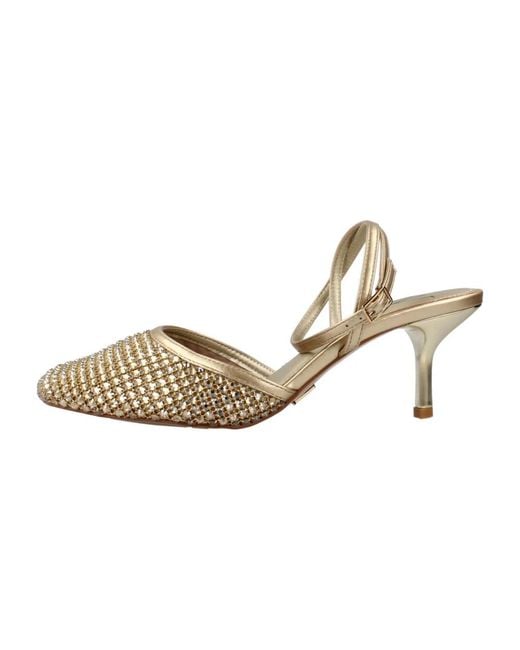 Albano Natural Pumps