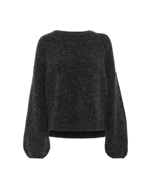 Gestuz Black Round-Neck Knitwear