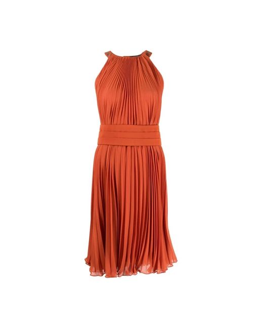 Max Mara Short Dresses in het Red