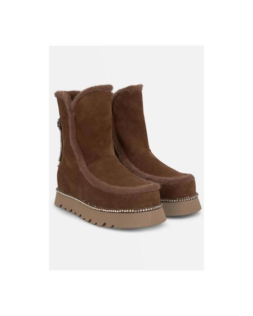Alma En Pena. Brown Winter Boots