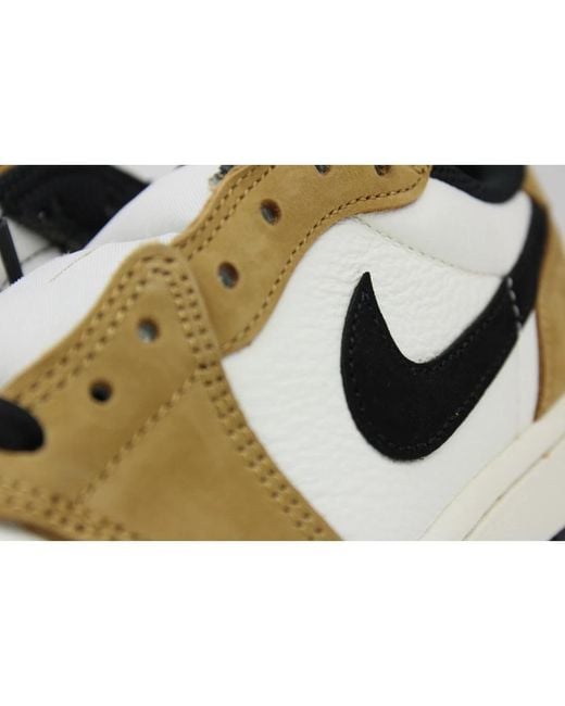 Nike Rookie Of The Year Low Top Sneaker in Brown für Herren