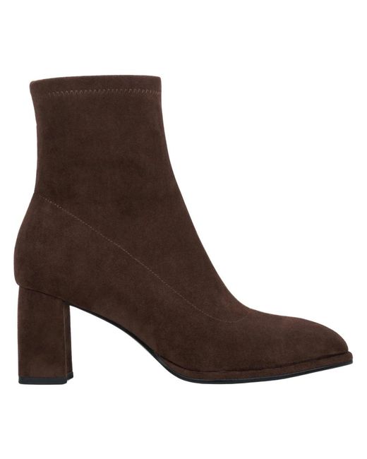 ESTRO Brown Heeled Boots