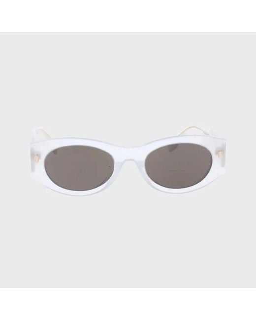 Fendi Gray Stylische sonnenbrille mit einzigartigem design