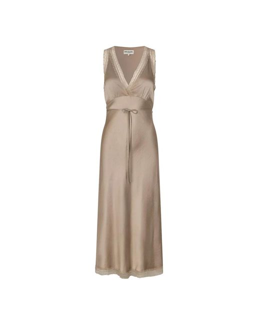 Lolly's Laundry Natural Midi Dresses