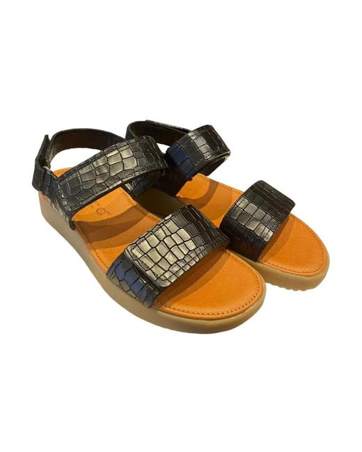 Nature Footwear Brown Stilvolle flache sandalen für frauen