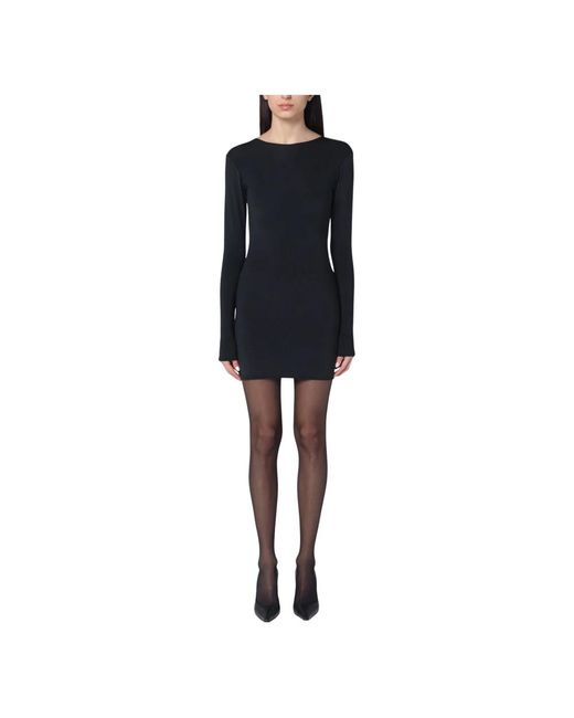 Entire studios Korte Jurk Collectie in het Black