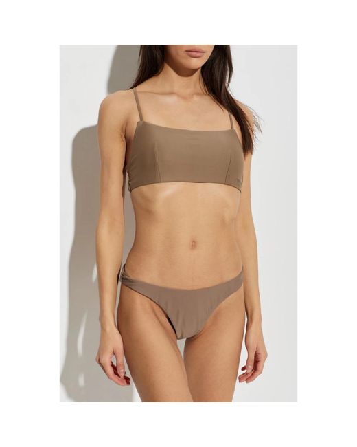 Bikinis di Rethinkit Studios in Brown