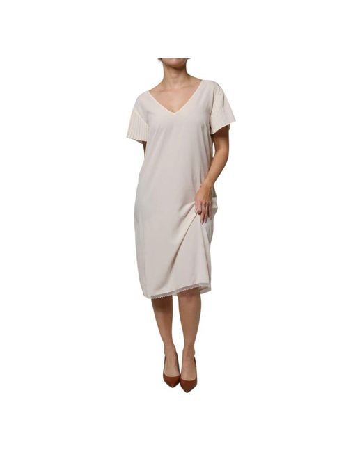 Peserico Natural Elegantes V-Ausschnitt Shift Midi Kleid