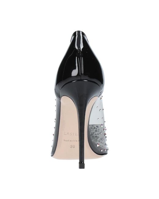 Le Silla Gray Pumps