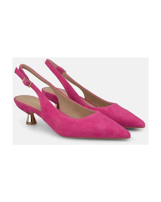 Alma En Pena. Pink Pumps