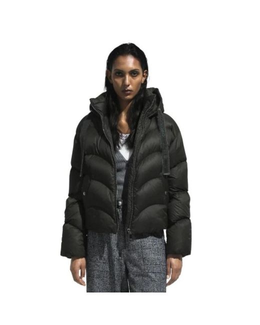 Winter Jackets Khrisjoy de color Black