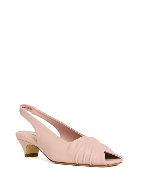 Halmanera Pink Pumps