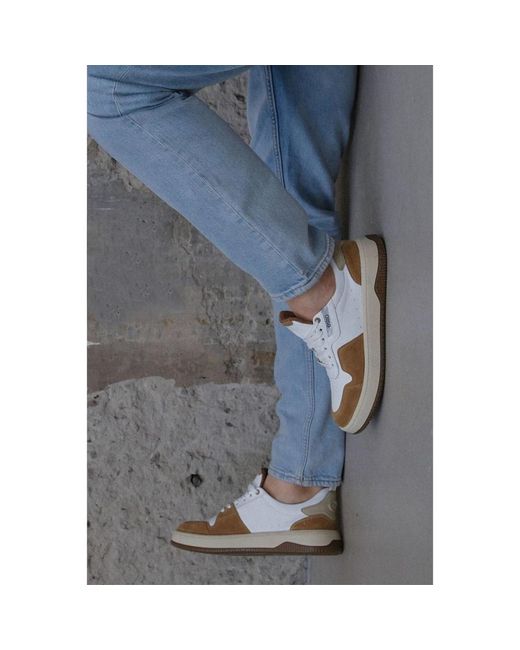 ESTRO White Sneakers for men