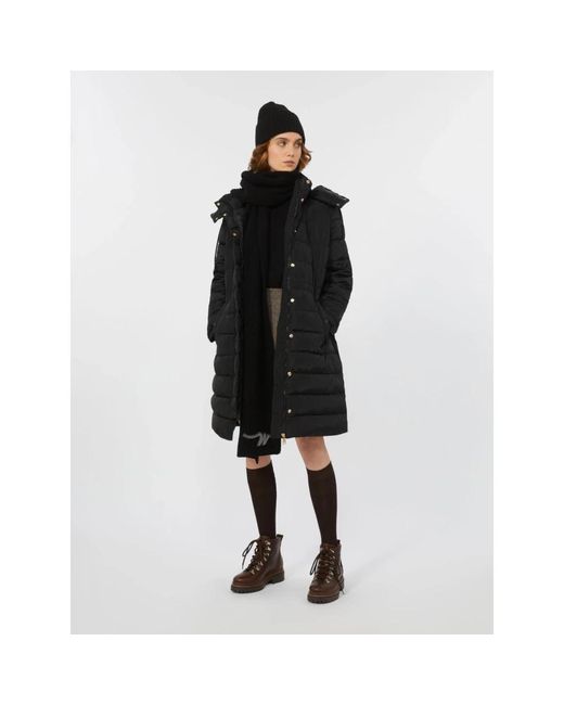 Weekend by Maxmara Black Down Jackets