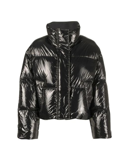 Winter Jackets di Stand Studio in Black