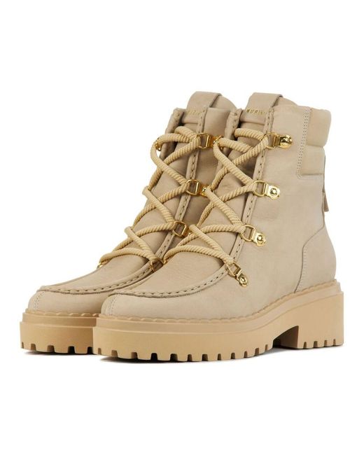 Lace-Up Boots di Nubikk in Natural