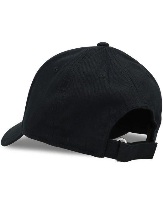 Moncler Black Caps