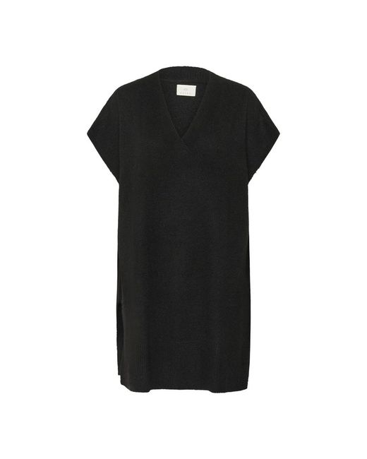 V-Neck Knitwear di Kaffe in Black