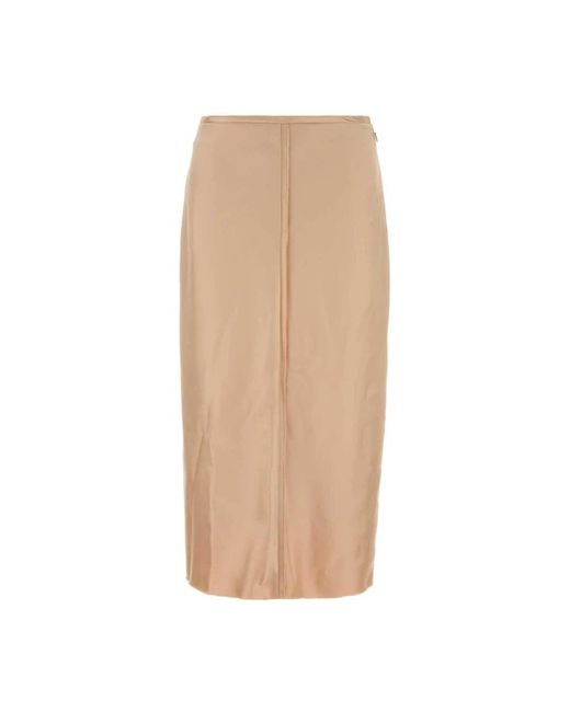 AMI Rokken ,Satijn Raw Edges Details Midi Rok in het Natural