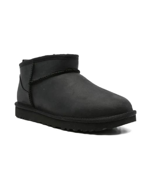 Winter Boots di Ugg in Black
