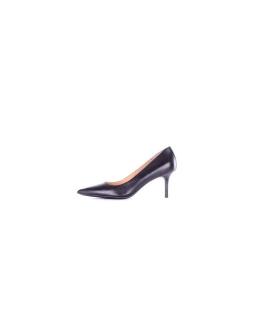Ralph Lauren Black Pumps