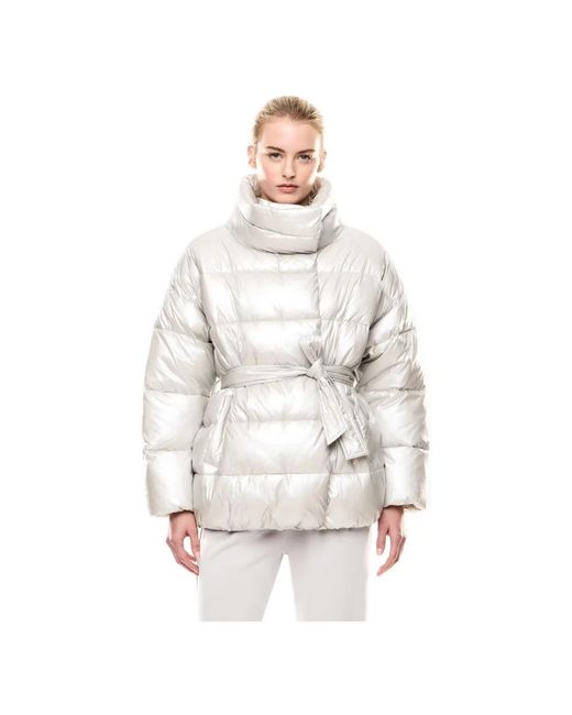 Winter Jackets di EA7 in White