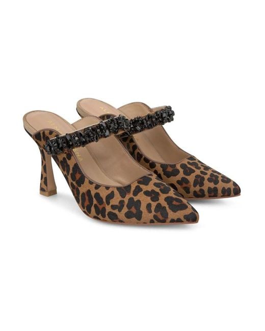 Alma En Pena. Brown Mules mit absatz
