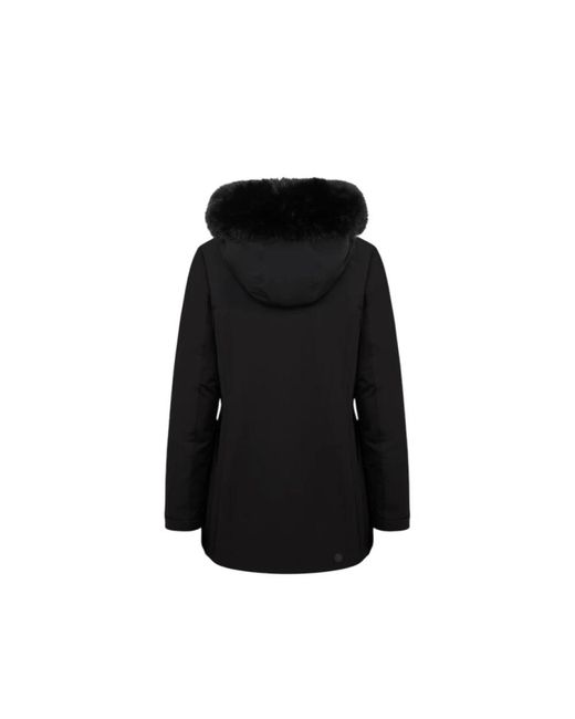 Colmar Jassen ,Zwart ,Zwarte Jas Extra Slim Waterdicht Aw 25 in het Black