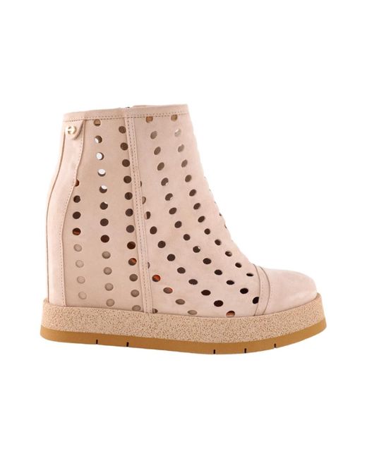 BELLE VIE Pink Wedges