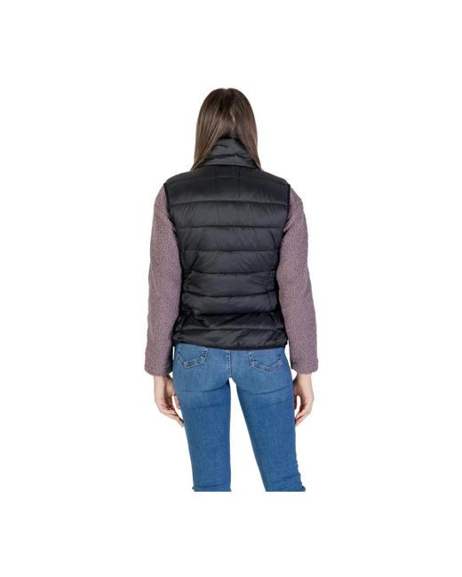 B.Young Vests in het Black