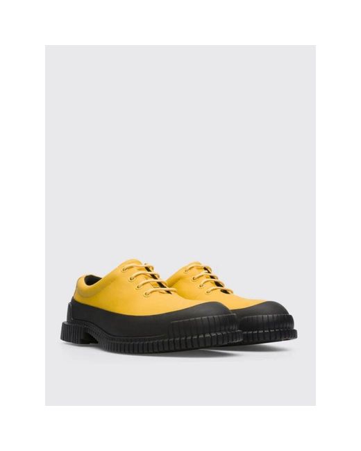 Laced Shoes di Camper in Yellow da Uomo