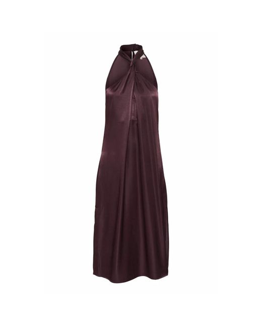 My Essential Wardrobe Maxi Dresses in het Purple