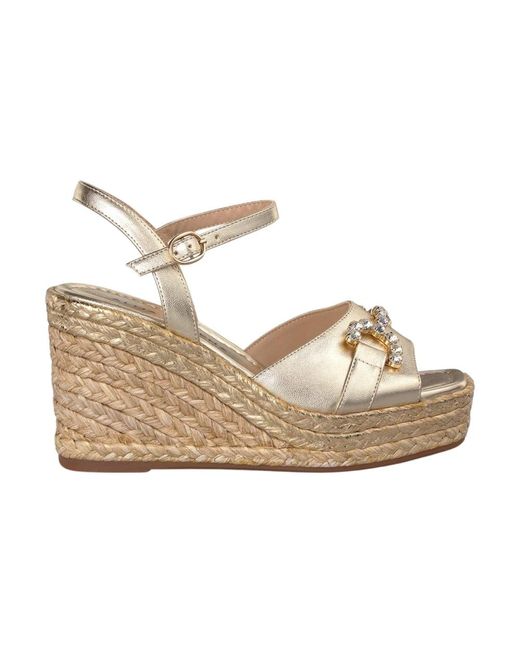 Wedges di Alma En Pena. in Metallic