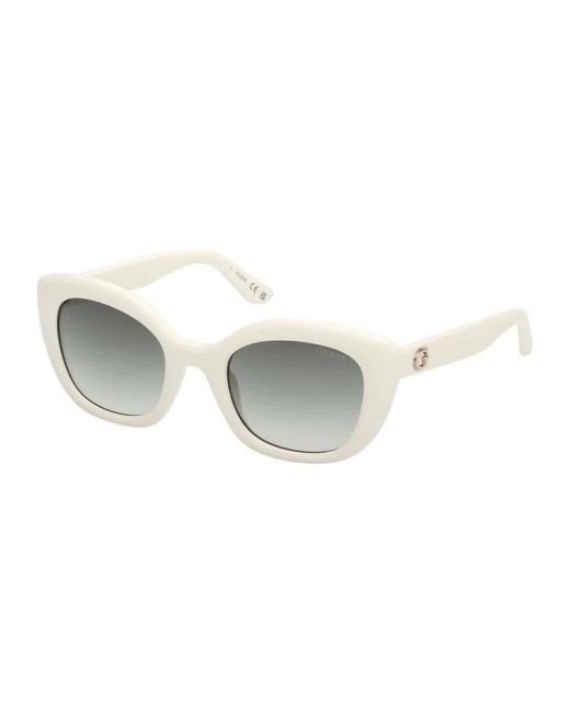 Sunglasses di Guess in Metallic